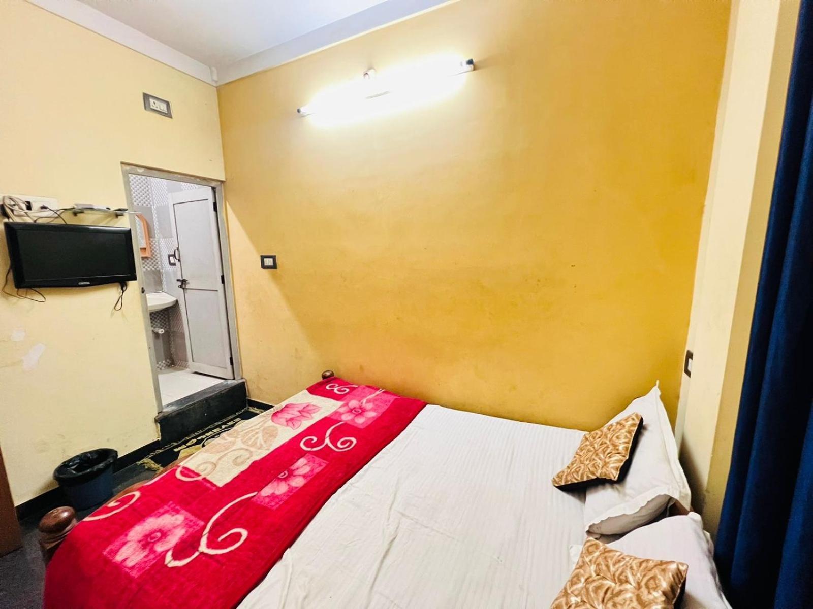 Hotel Hk Residency Mysore Esterno foto